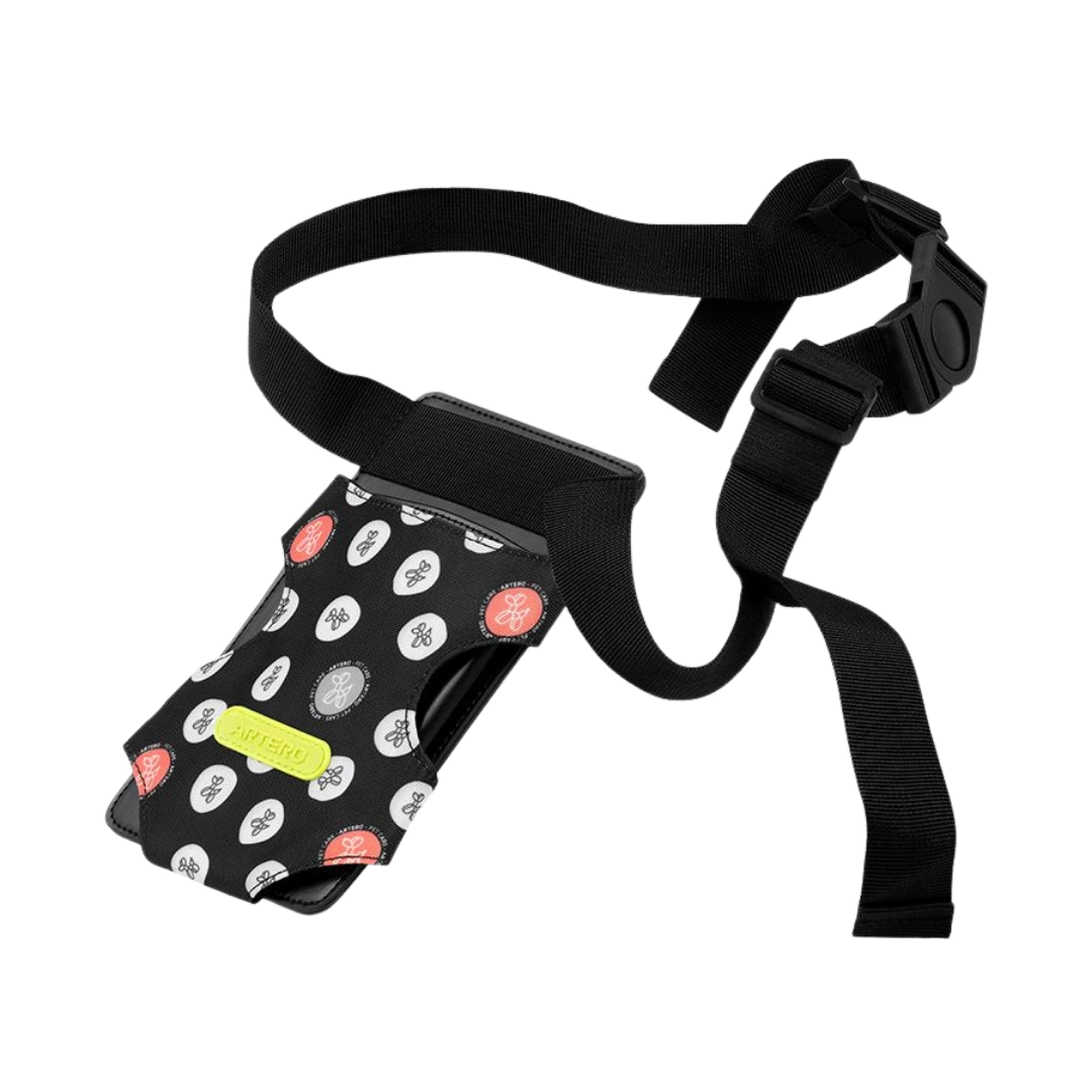Helios Shear Case Stamped with Polka Dot by Artero