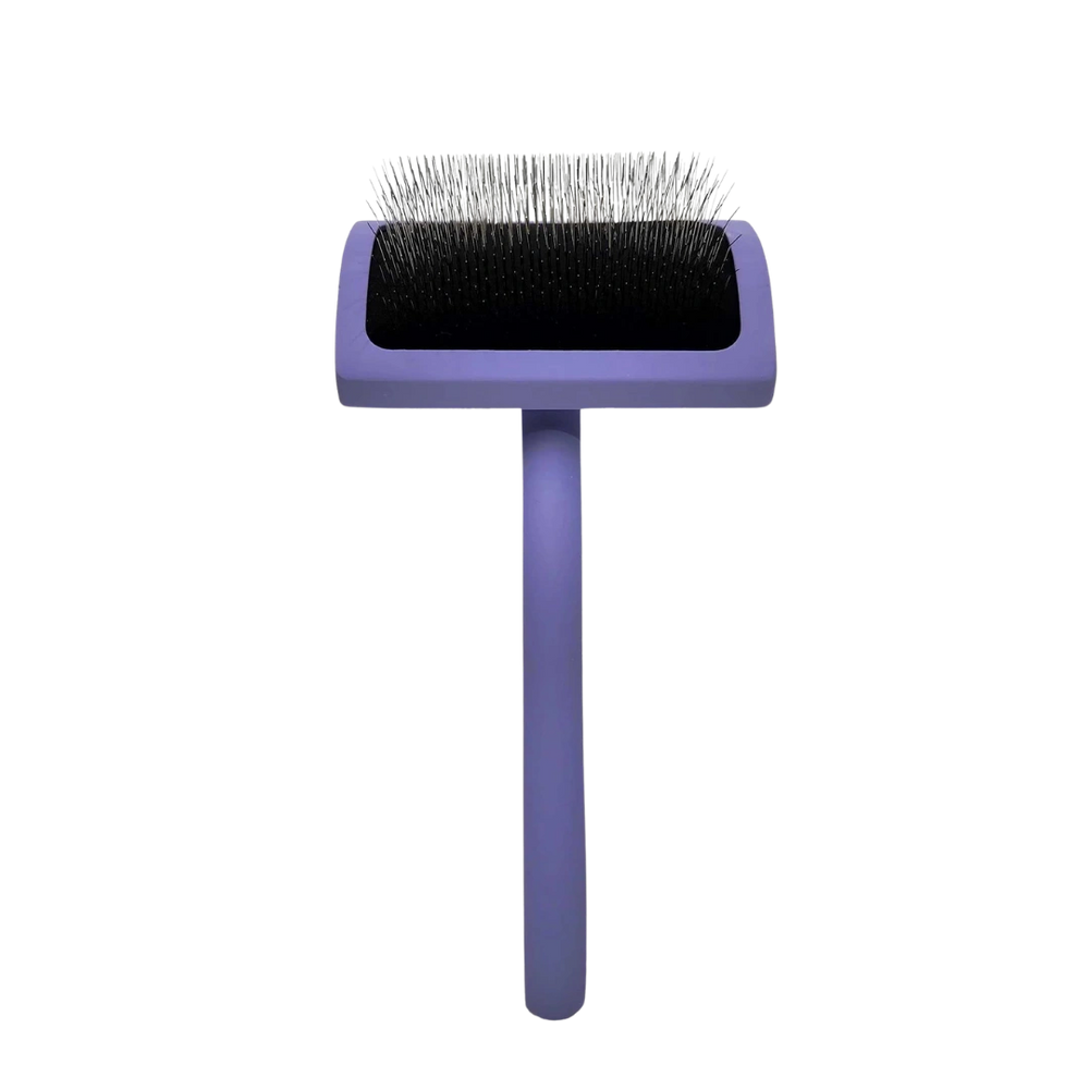 chris-christensen-medium-curved-karben-lavender-slicker-brush