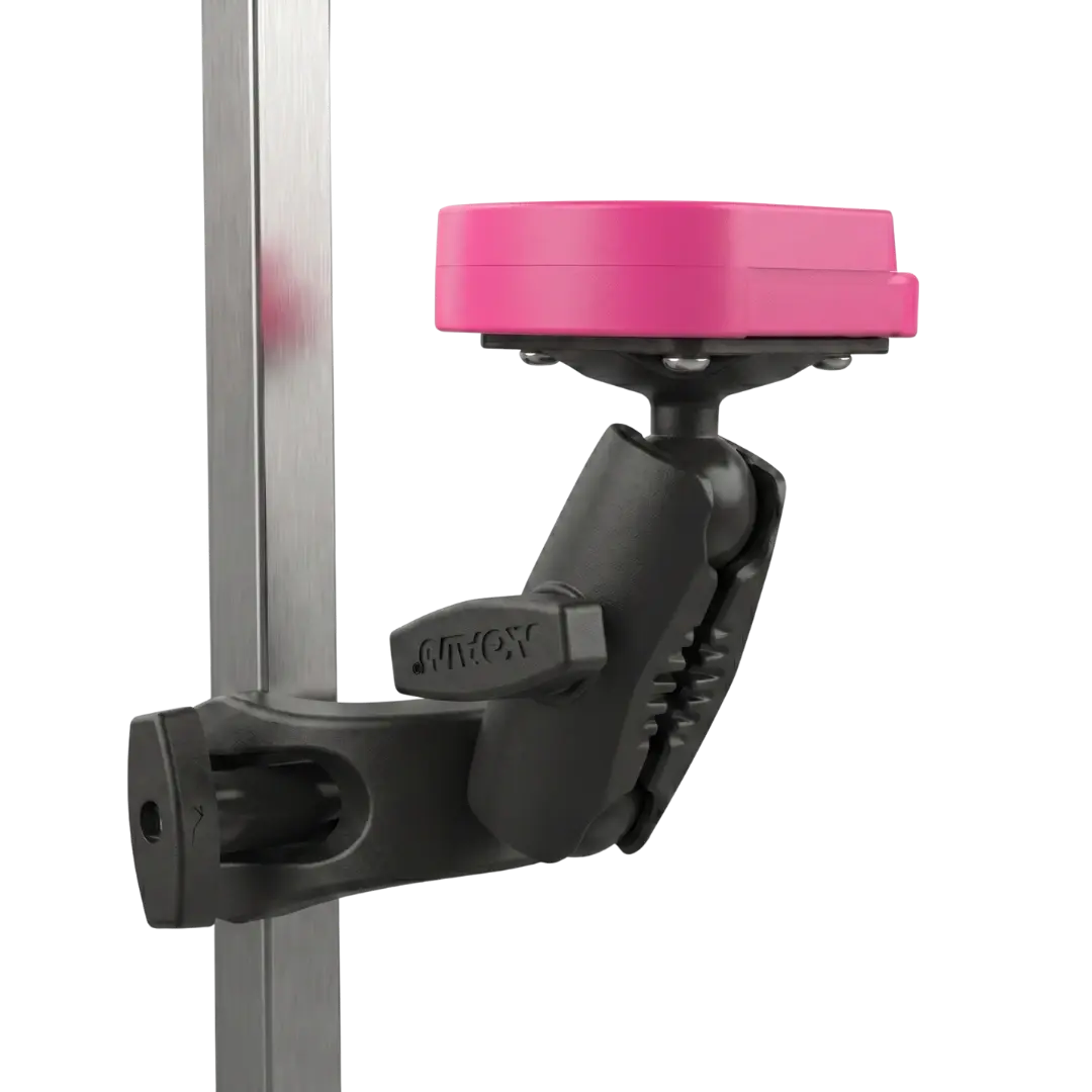 handle-it-clip-it-dryer-holder-attachment-black-and-pink