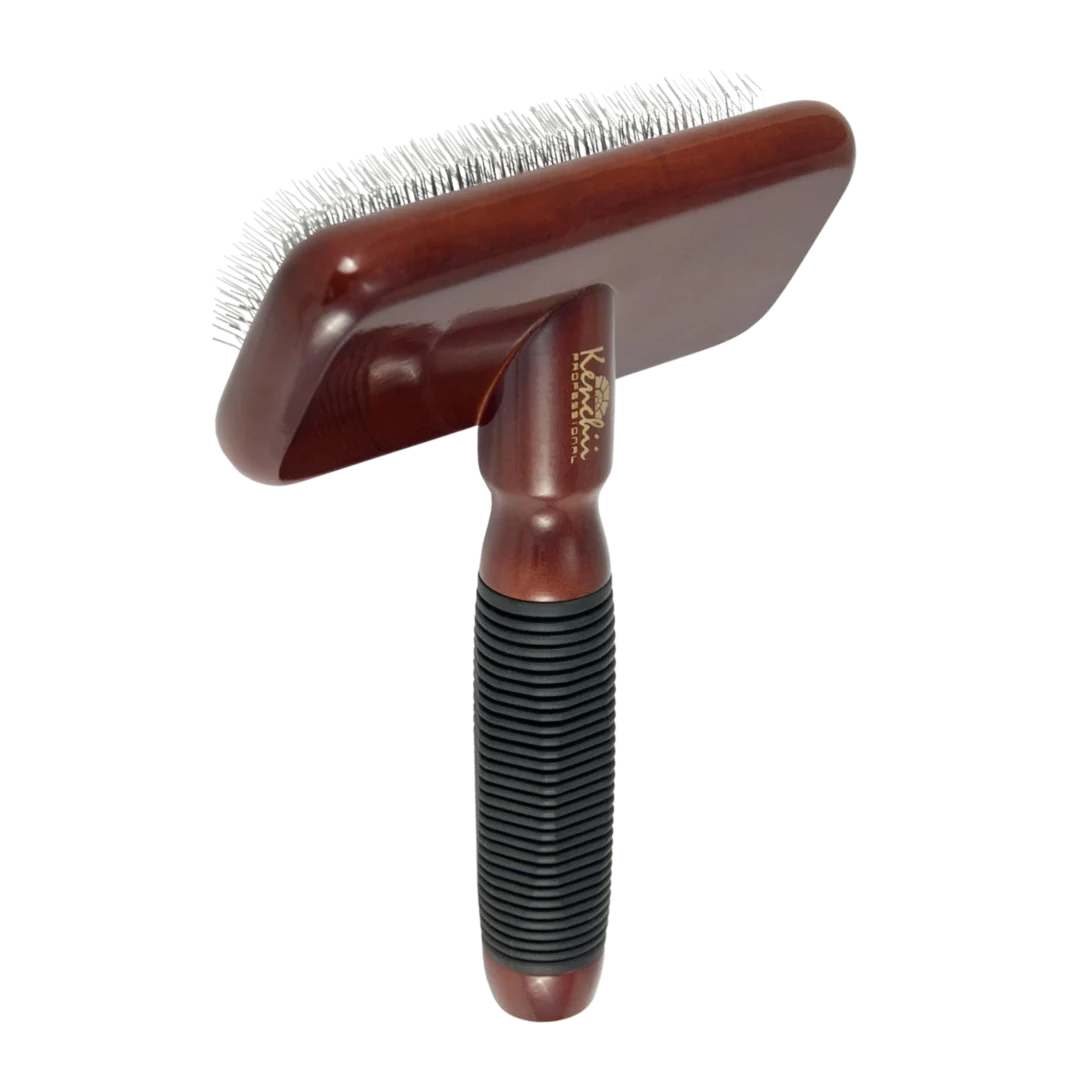 Medium Slicker Brush by Kenchii